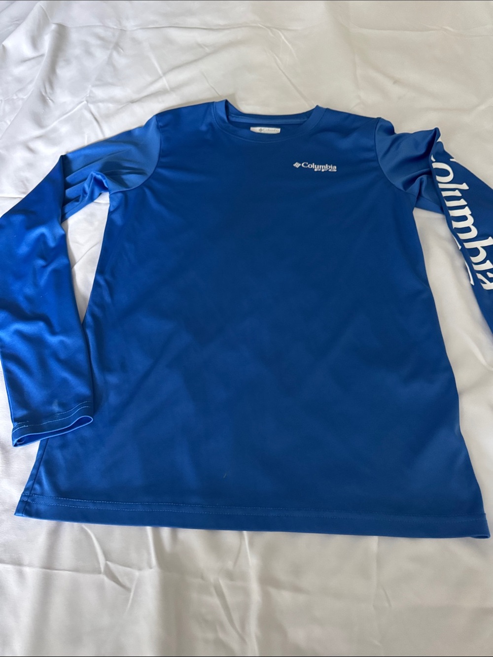 Columbia Men’s Long-Sleeve Performance Tee — Royal Blue